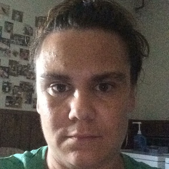 Meet your Posher, Aimee - Picture 1 of 2